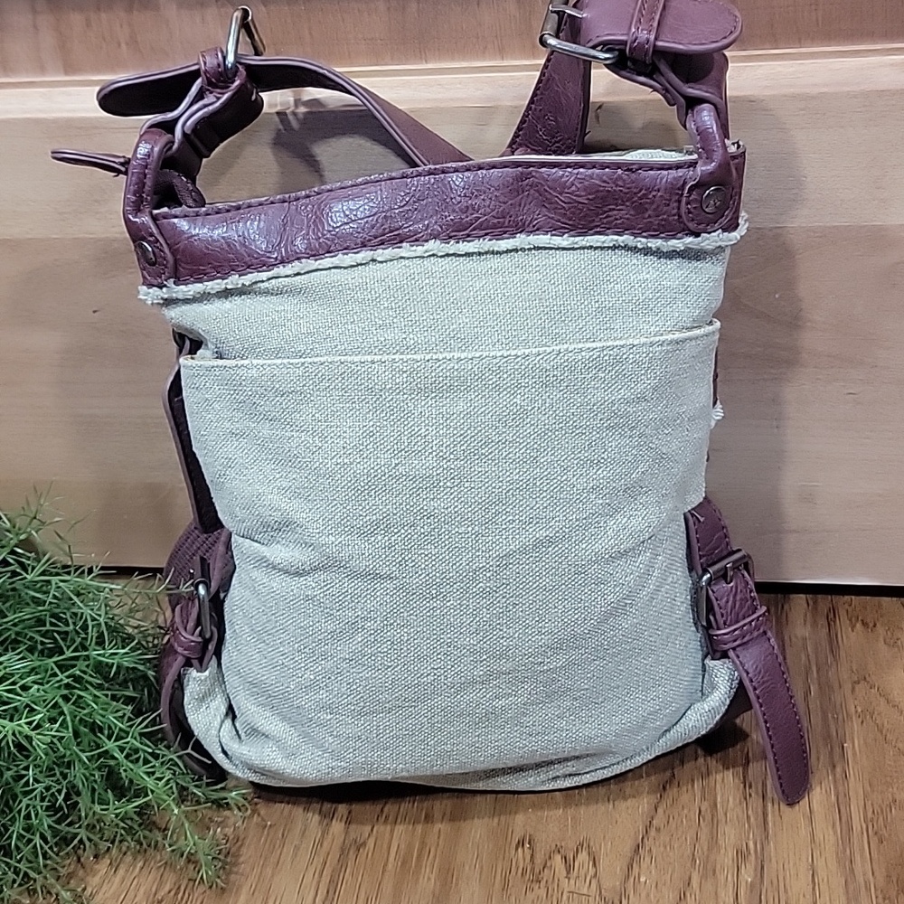Sherpani Luna Crossbody Bag - Picture 5 of 16
